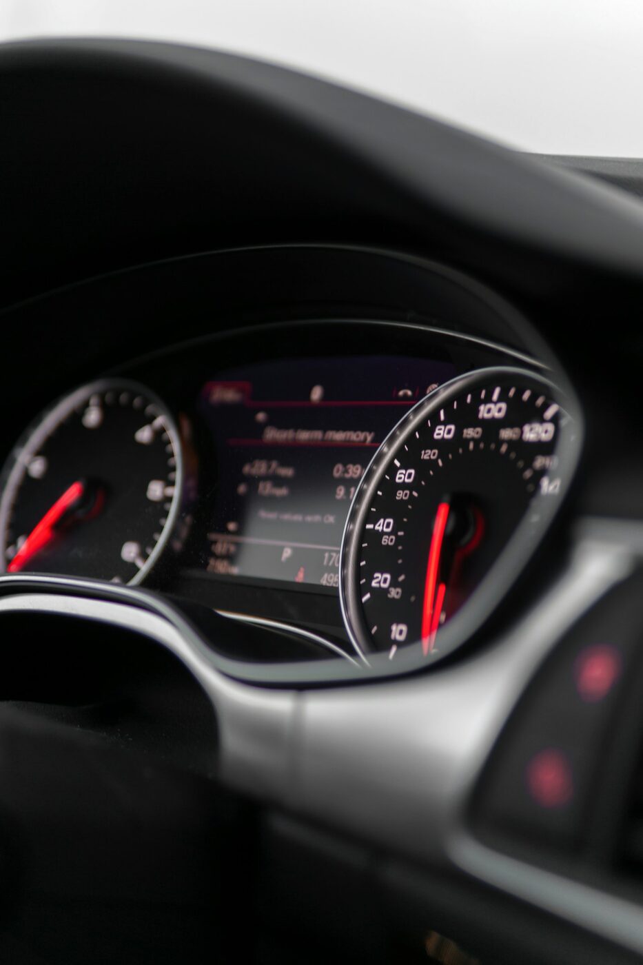 Instrument cluster with warning lights lit